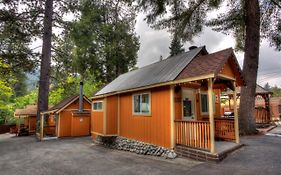 Sleepy Hollow Cabins And Motel Crestline Ca